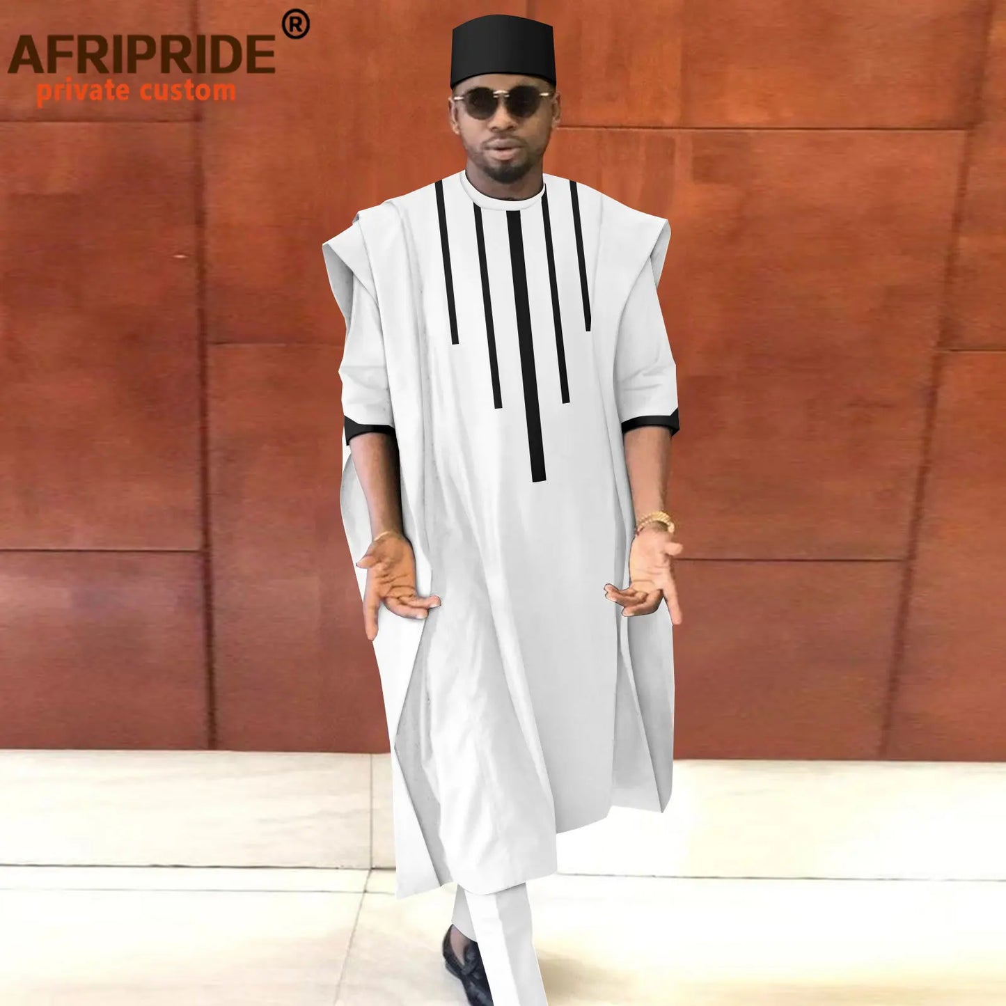 Tenue africaine pour homme – Ensemble Dashiki Agbada 3 pièces avec chemise, pantalon et chapeau traditionnel (style tribal) – Réf. A2216165