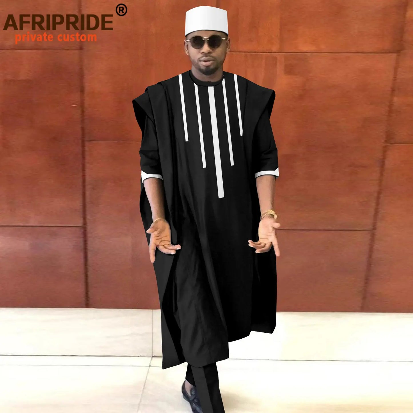 Tenue africaine pour homme – Ensemble Dashiki Agbada 3 pièces avec chemise, pantalon et chapeau traditionnel (style tribal) – Réf. A2216165